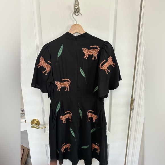 Pepaloves (from Anthropologie) Tiger Dress - Picture 3 of 3